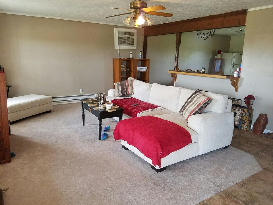 2nd image of 161 Jennings Ln