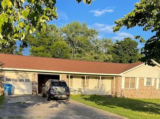 210 Garvin Dr, Albertville, AL 35950