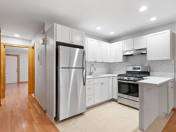4th image of 615 Halsey St
