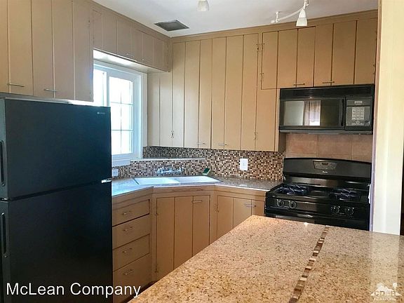 4th image of 38251 Bel Air Dr