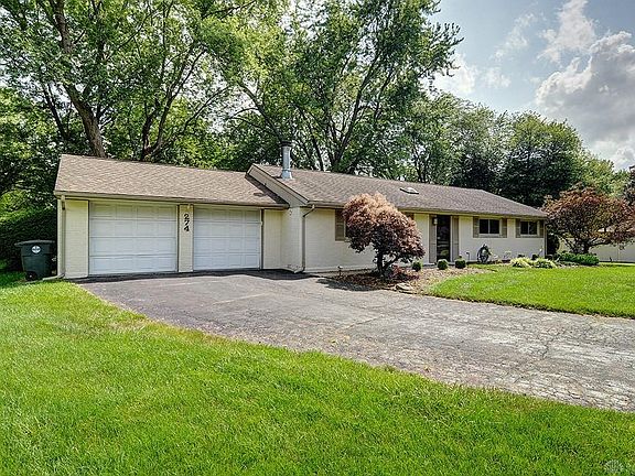 3rd image of 274 Roanne Ct