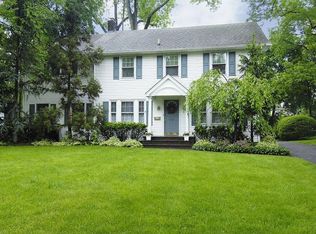 324 Linwood Ave, Ridgewood, NJ 07450