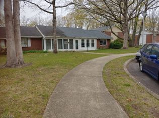 49C Cambridge Ct #C, Lakewood, NJ
