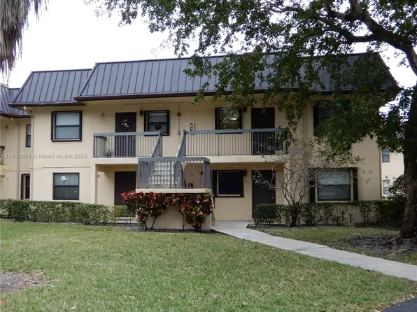 105 NW 93rd Ave #105, Hollywood, FL 33024