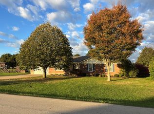 1075 Floyds Fork Dr, Shepherdsville, KY 40165