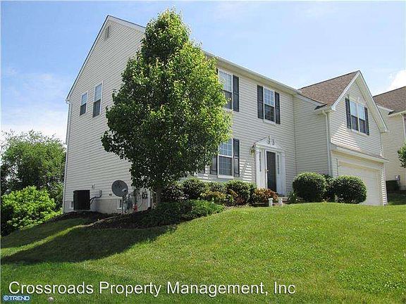 2nd image of 103 Bellevue Dr