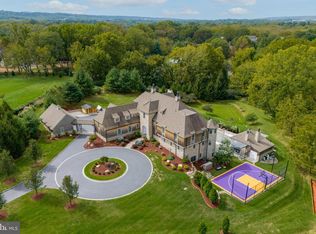 1582 Highgrove Ln, Malvern, PA 19355