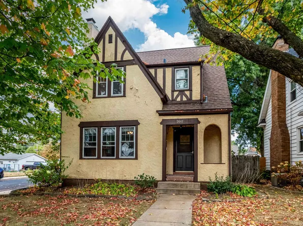 2011 W Barker Ave, West Peoria, IL 61604