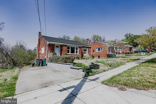 3104 Gumwood Dr Photo 1