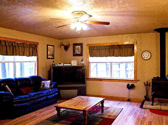 5th image of 428 County Road 3530