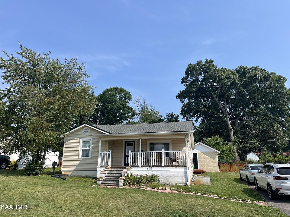 1st image of 413 Dogwood St