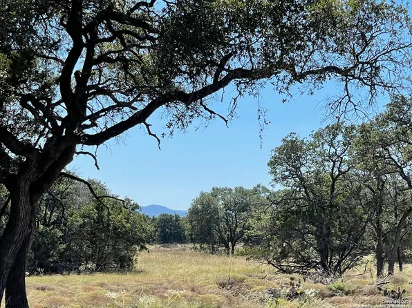 0000 S State Highway 16, Pipe Creek, TX 78063