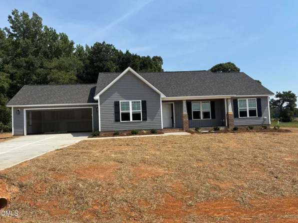 216 N Movado Trl, Kenly, NC 27542