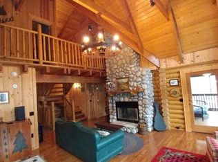 869 Indian Lake Rd, Topton, NC 28781