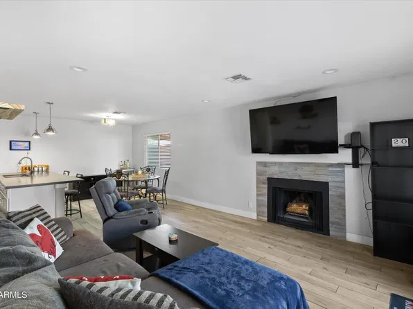 1820 W VILLAGE Way, Tempe, AZ 85282
