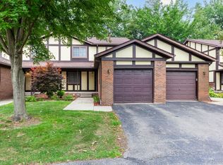 7 Parkplace W #7, Allen Park, MI 48101