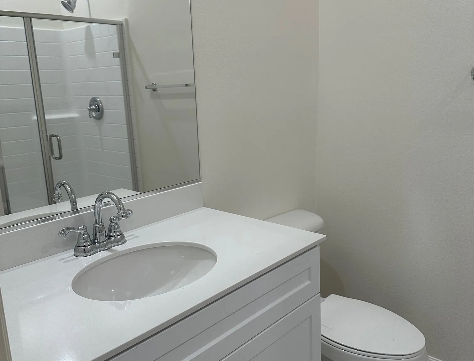 1 bed, 800 sqft, $1,350 — Photo 4