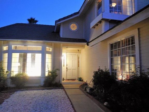 2nd image of 3048 Wellington Dr