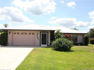 4201 Leaf Rd, Sebring, FL 33875
