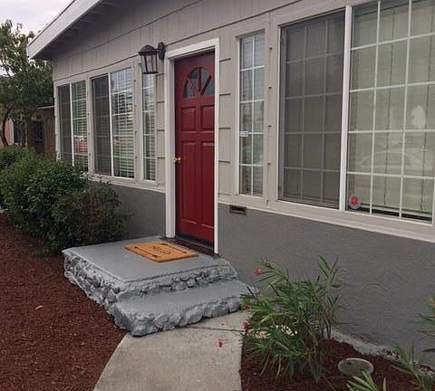 3rd image of 1061 Kiely Blvd