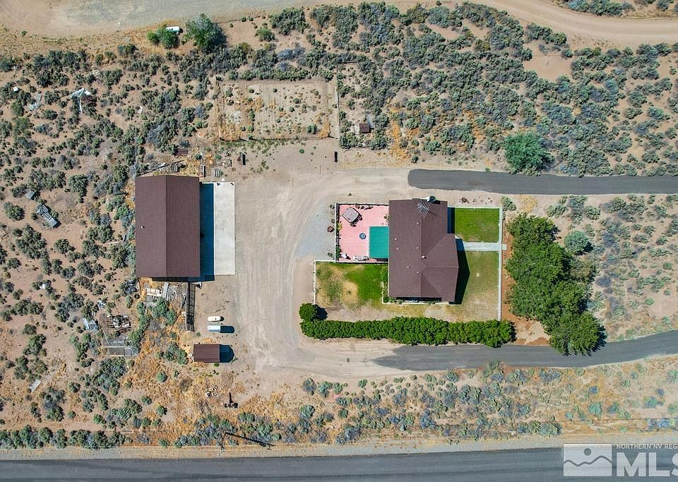 1st image of 26 Mesa Dr