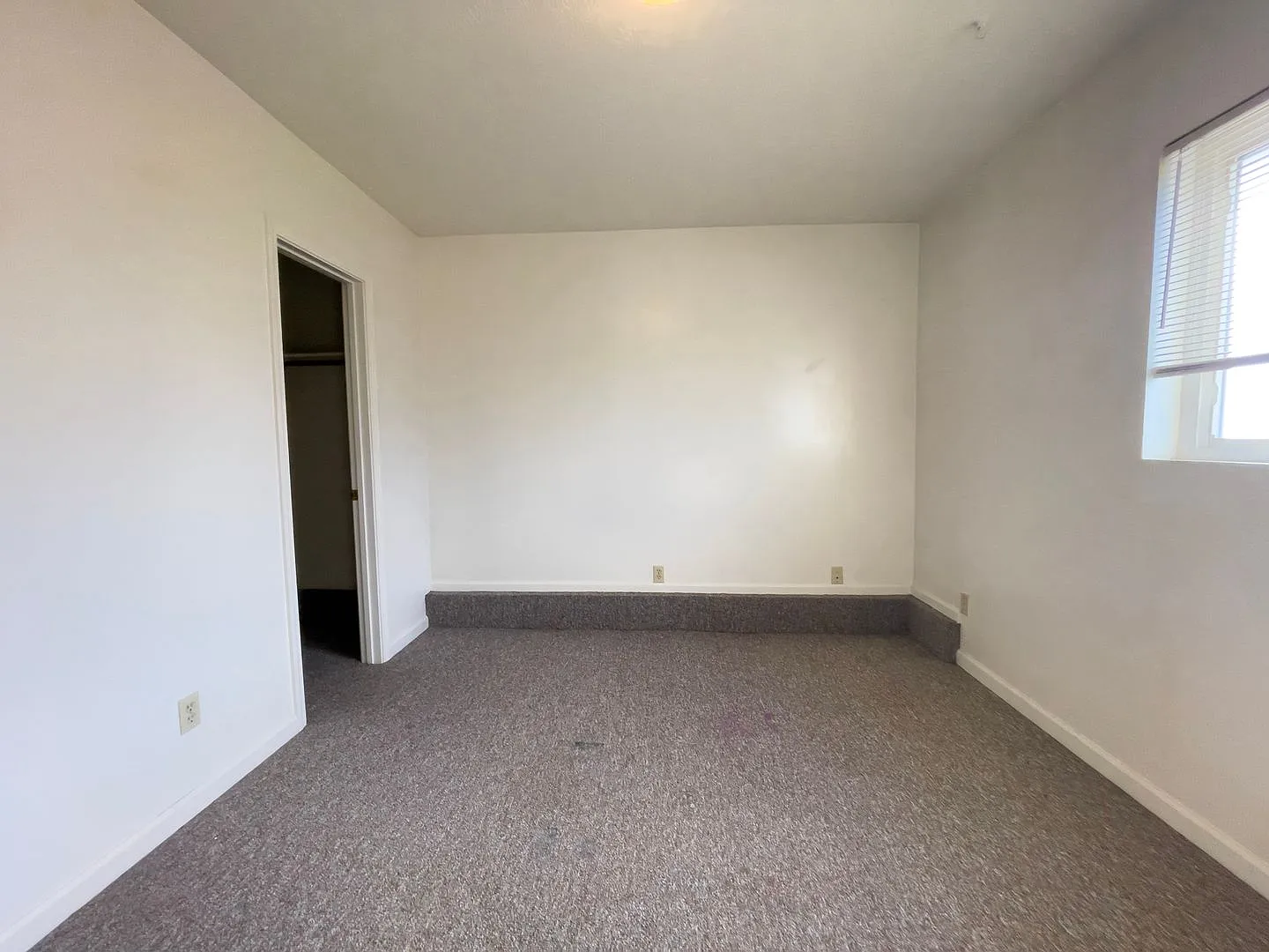 Coming Soon: 9011 W Jackson St! 3 Bedroom 1 Bath! Pet Friendly! Yorktown School District — Photo 4