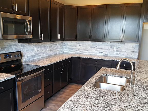 2nd image of 3011 Oakleigh Township Dr