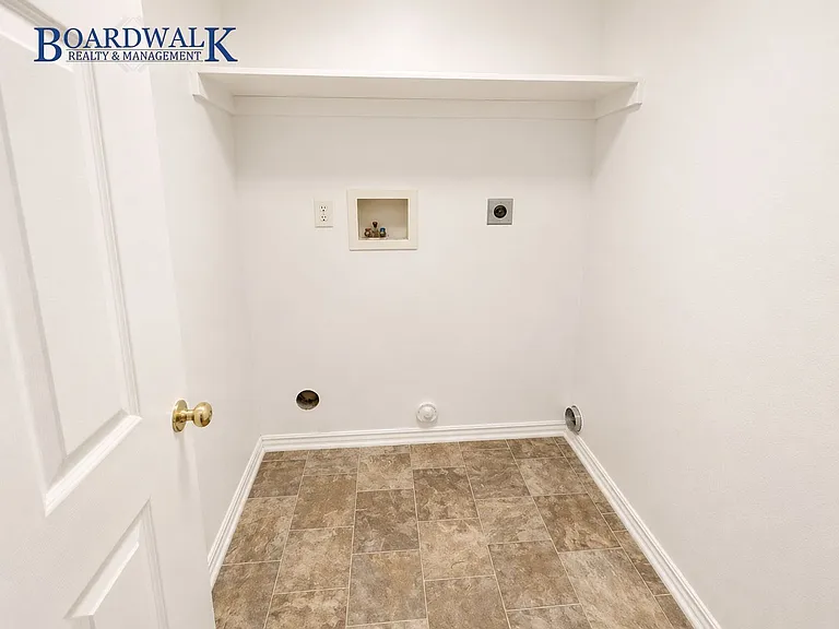 7638 S Redwood Rd #14 — Photo 19