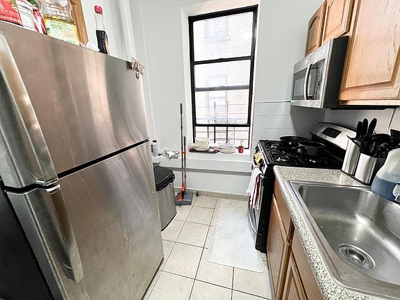 5th image of 550 W 157th St APT 56