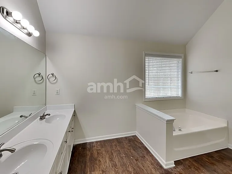 146 Melrose Creek Dr — Photo 13