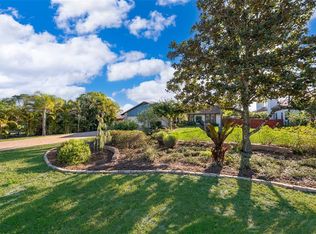 6051 Twin Lakes Dr, Oviedo, FL 32765