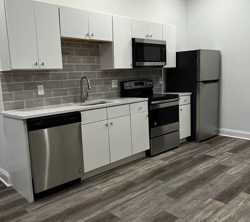 6800 Market Residential