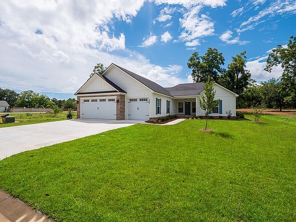 2nd image of 4905 Hatfield Cir