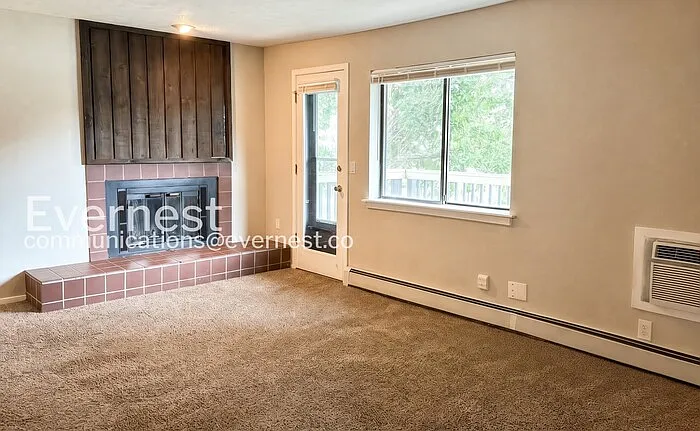 2 bed, 2.0 bath, 880 sqft, $1,925 — Photo 4