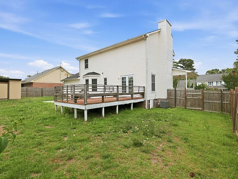 6824 Saint Julian Way — Photo 38