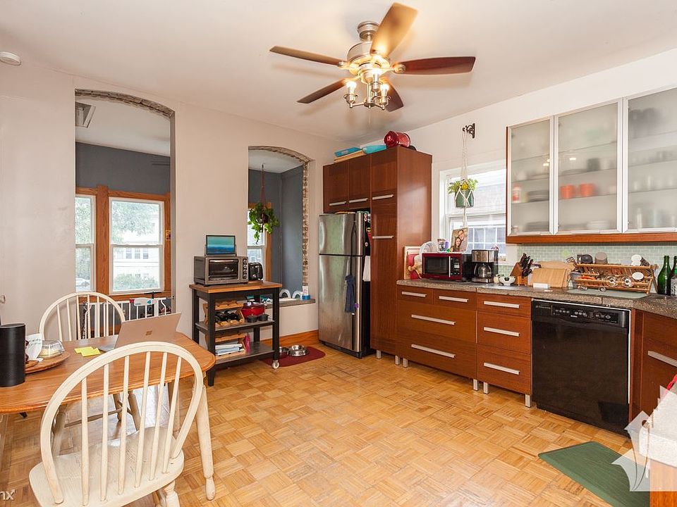 2018_8_22_2711_N_Lawndale_Unit_2_13