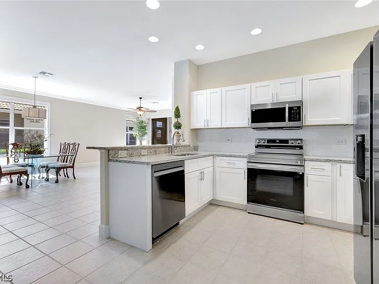 8777 E Bay Cir — Photo 8