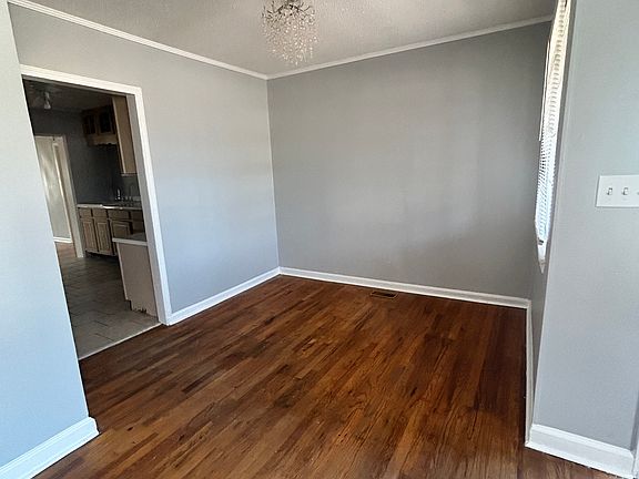 3rd image of 3657 Atwood Dr