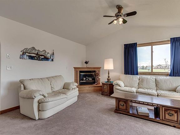 2nd image of 1013 E Missoula Ave