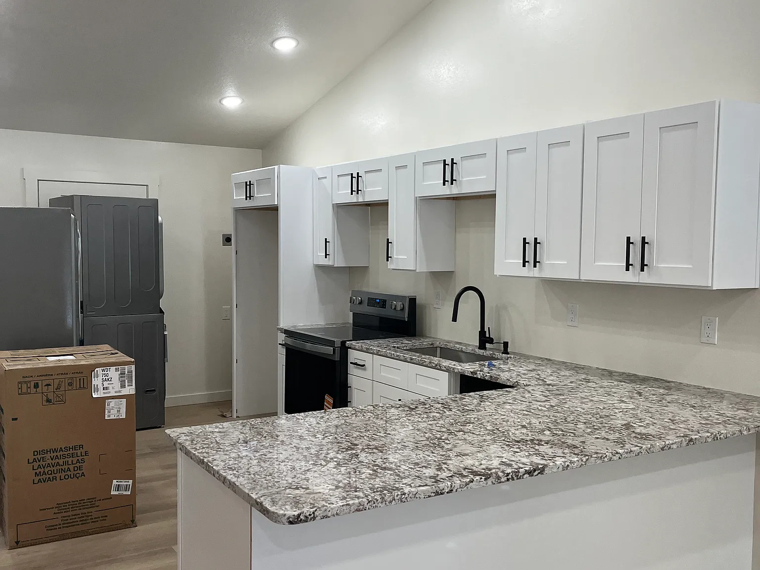 Bud Dr, New Condo Crossville — Photo 4
