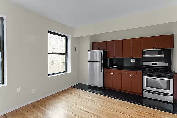 Rented by Platinum Properties | media 14