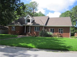 105 Van Luik Ct, Chesapeake, VA 23325