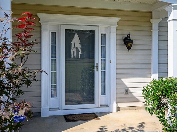 5th image of 1682 Eagle Trace Dr