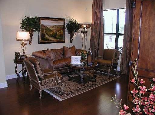 4th image of 1822 Bella Casa Ct