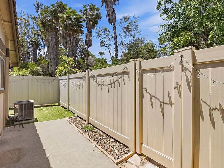 11315 Matinal Cir — Photo 23