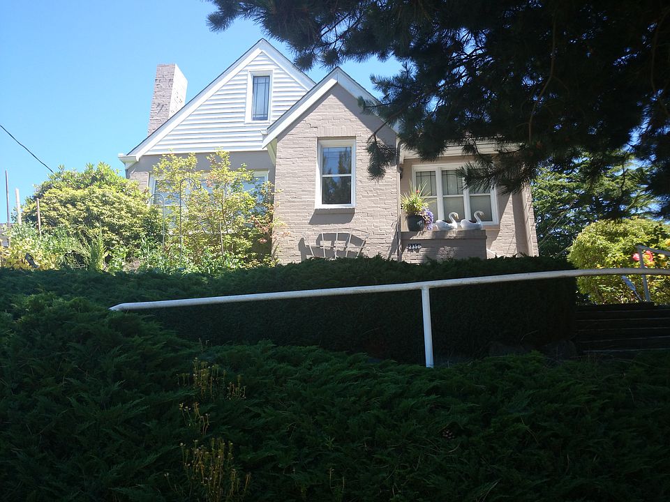 2nd image of 2350 28th Ave W