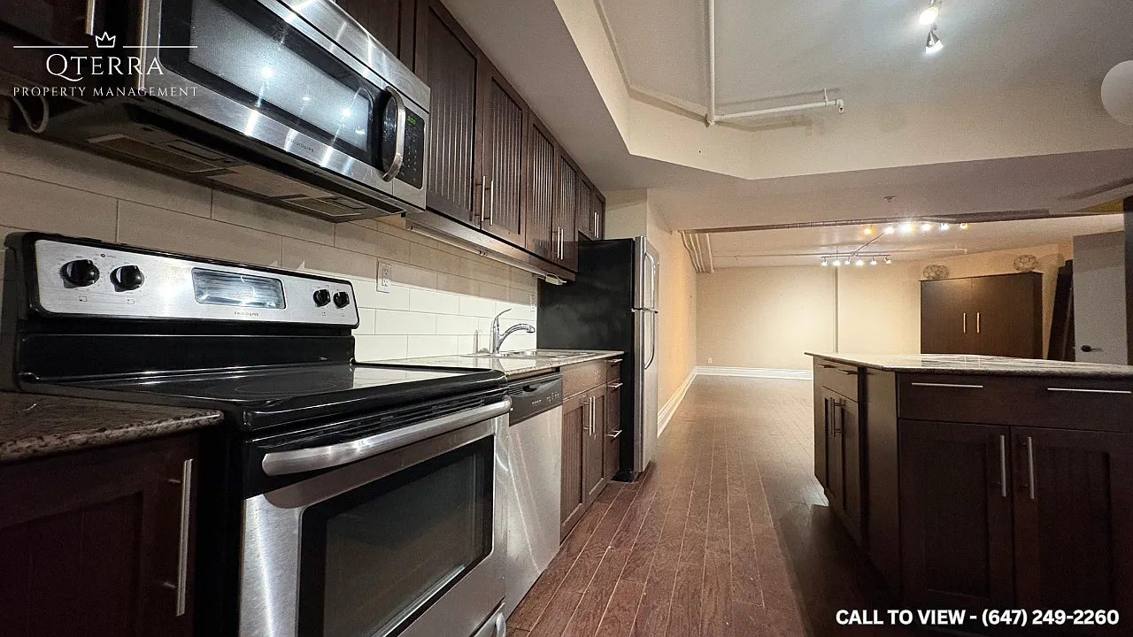 1 bed, 1.5 bath, 1000 sqft, $1,995 — Photo 4