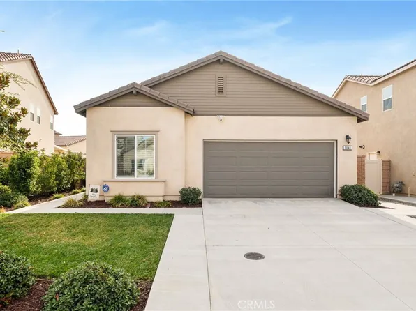 1041 Egret St, Calimesa, CA 92320