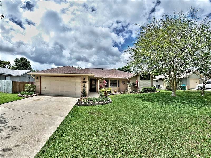 1st image of 1104 E Lombardy Dr