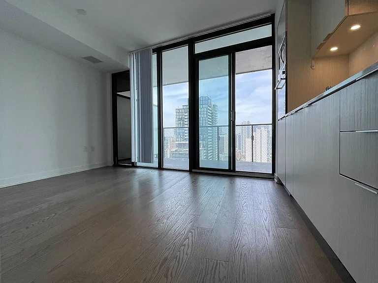 11 Wellesley St W #2412 — Photo 3